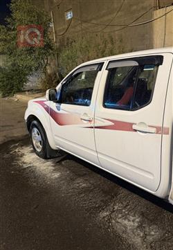 نیسان نەڤارا